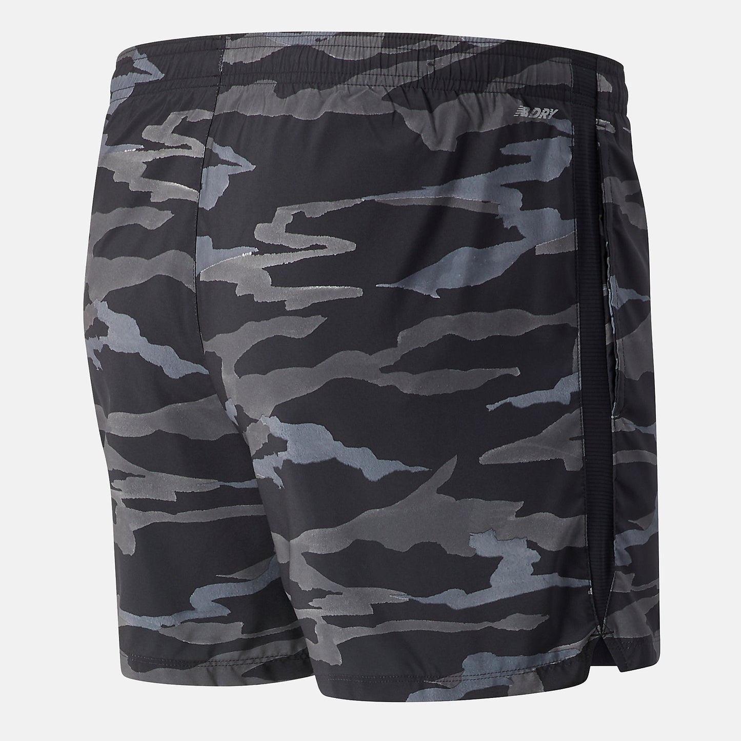 New Balance On Sale - Printed Accelerate 5 In Short