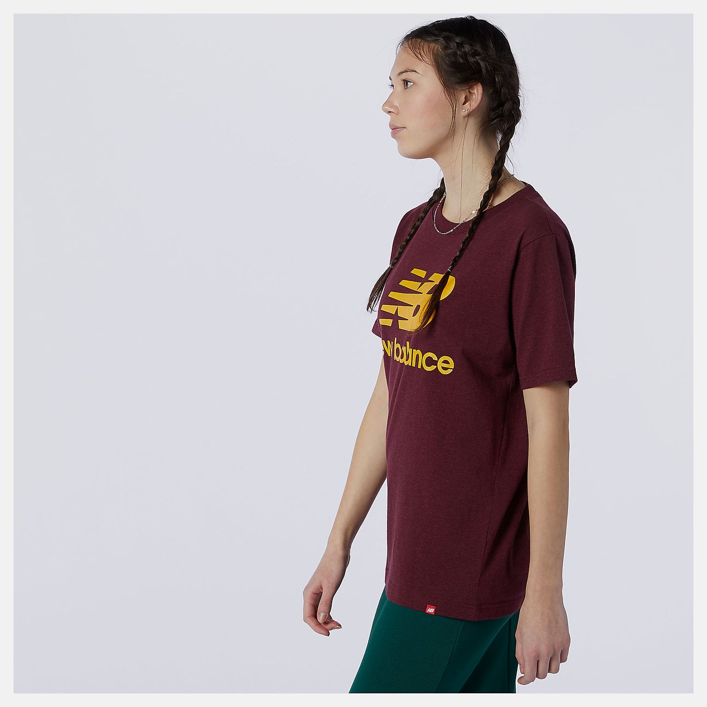 New Balance Outlet - Essentials Stacked Logo Tee