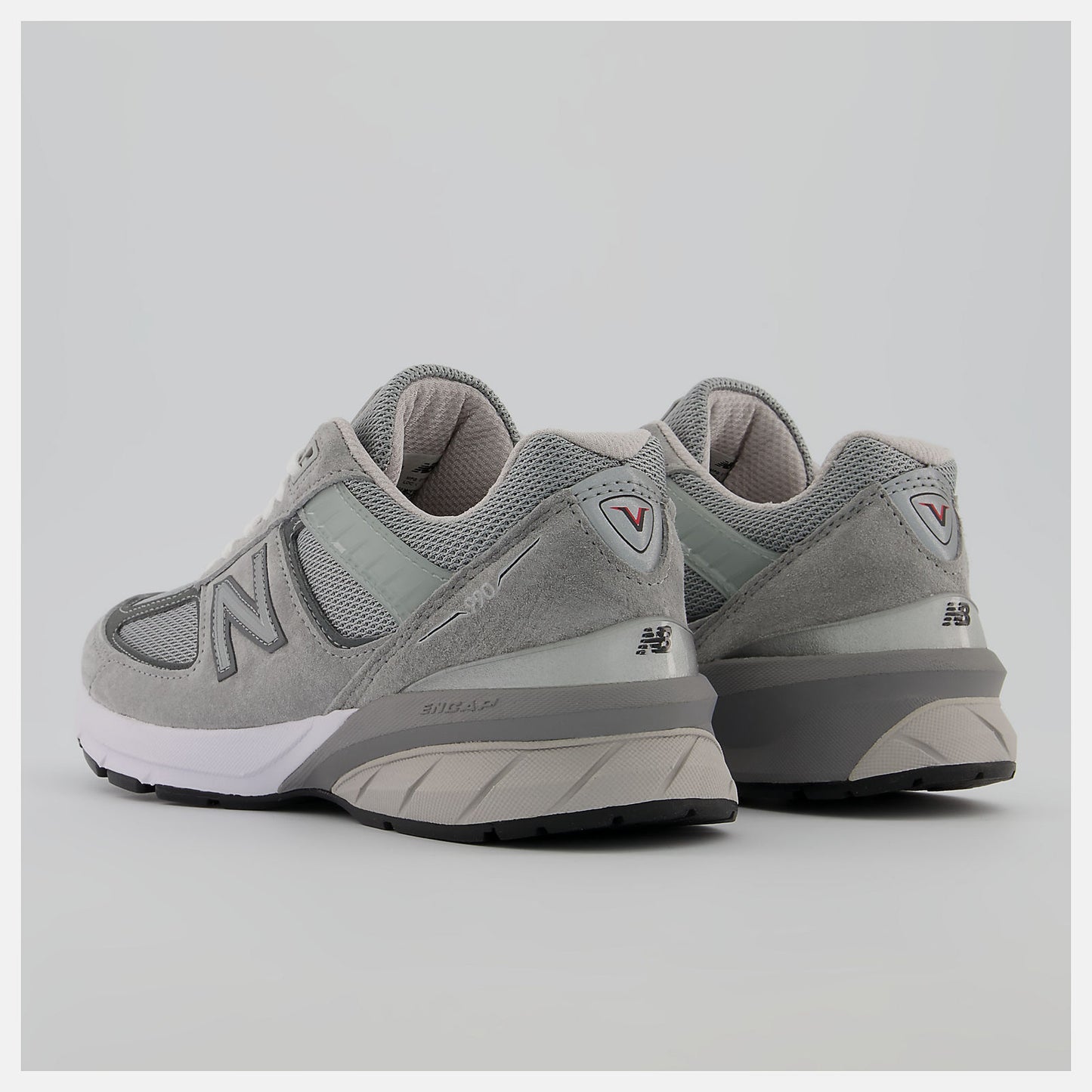 New Balance Outlet - Made in US 990v5