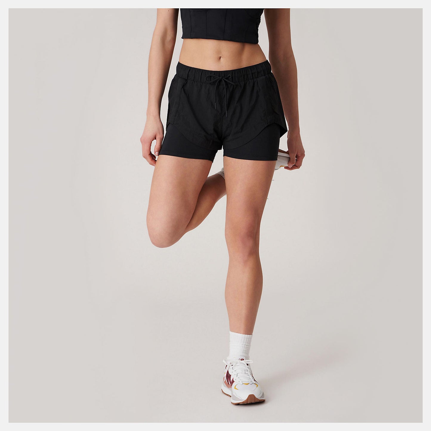 New Balance On Sale - Bandier Woven tech Short