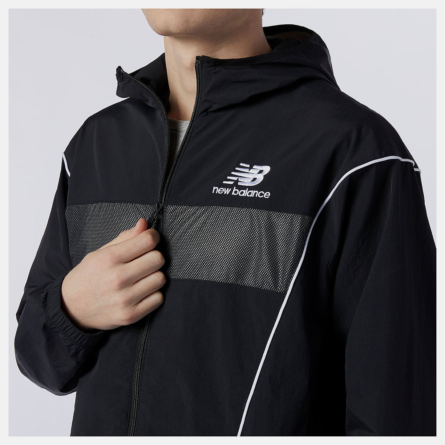 New Balance US - NB Athletics Windbreaker