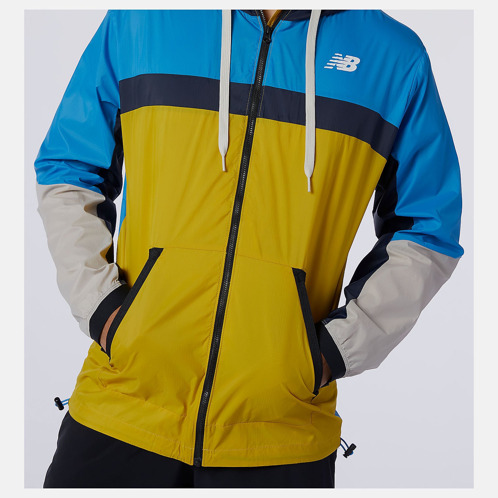 New Balance Outlet - R.W.T. Lightweight Woven Jacket
