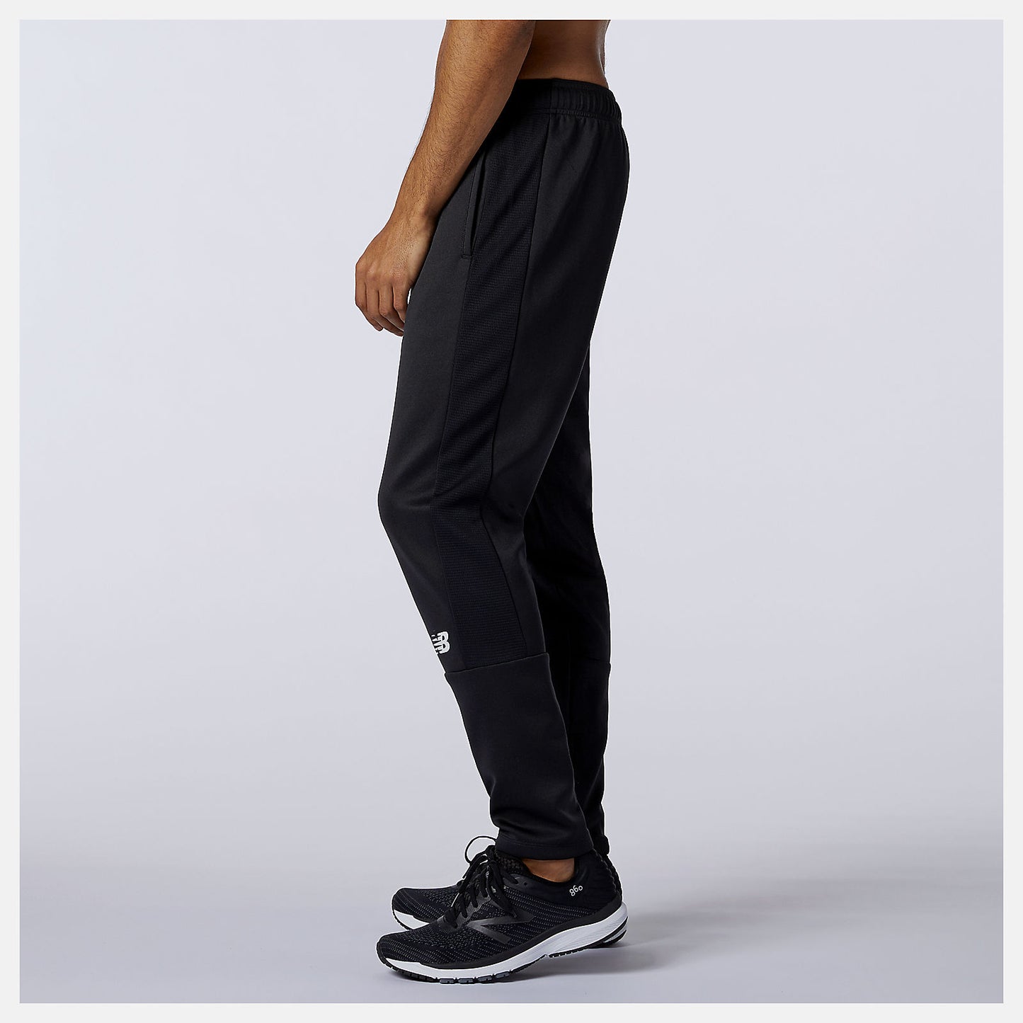 New Balance US - Tenacity Knit Pant