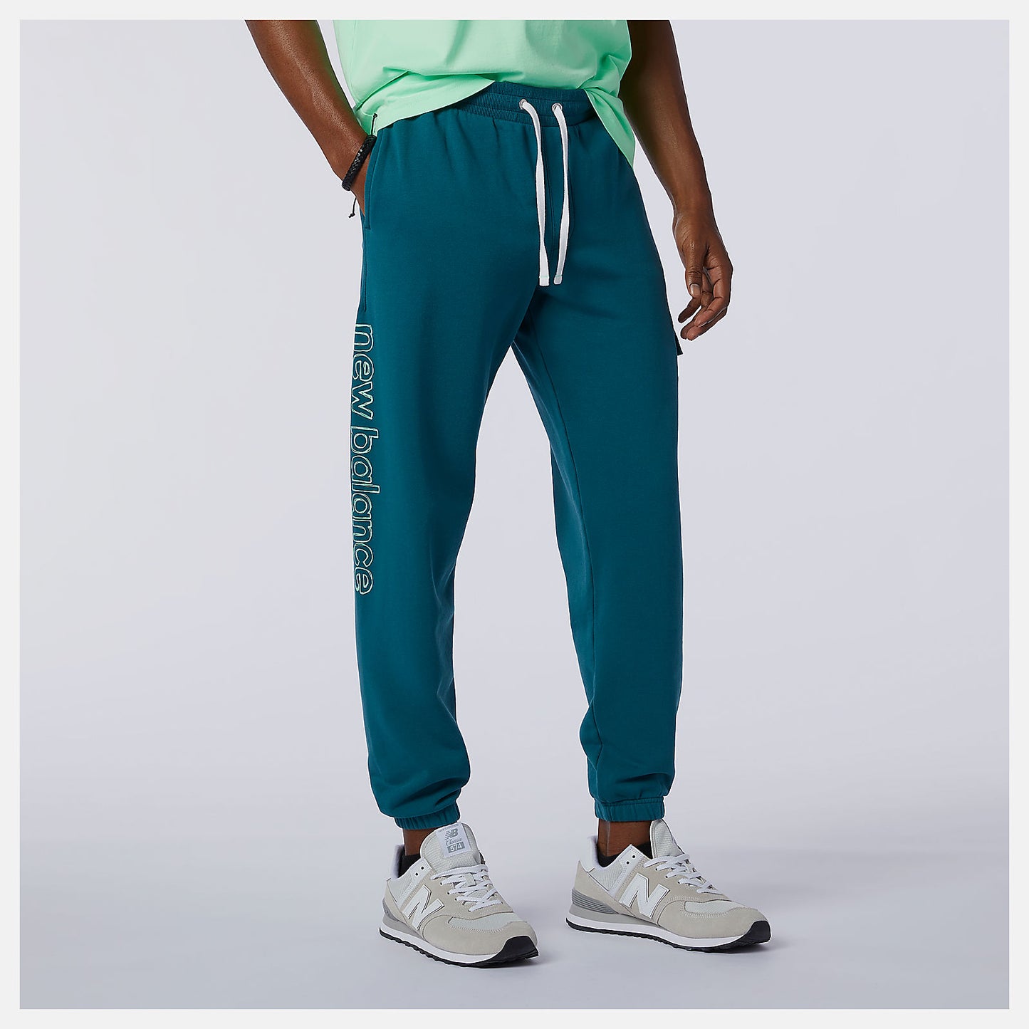 New Balance Sale - NB Athletics Clash Sweatpant
