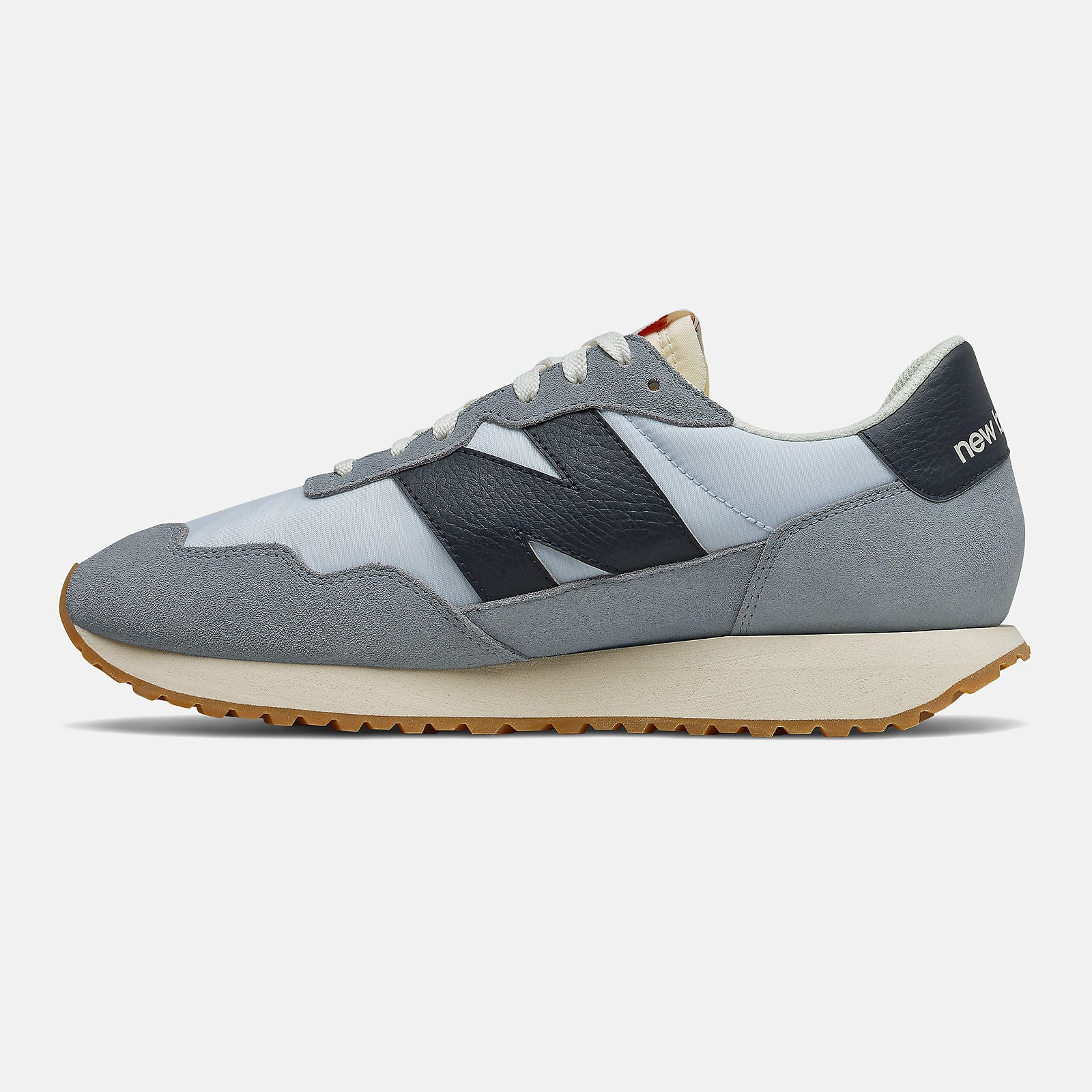 New Balance On Sale - 237