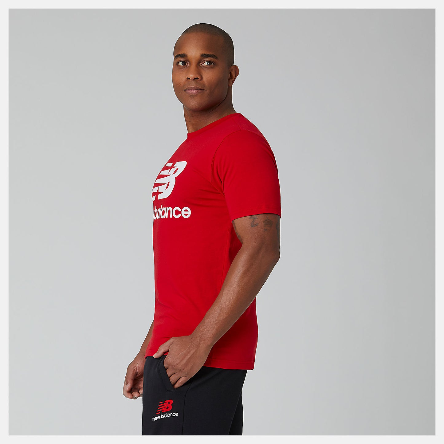 New Balance Outlet - Essentials Stacked Logo Tee