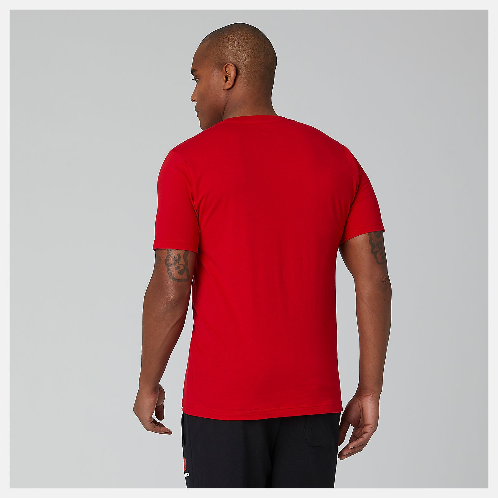 New Balance Outlet - Essentials Stacked Logo Tee