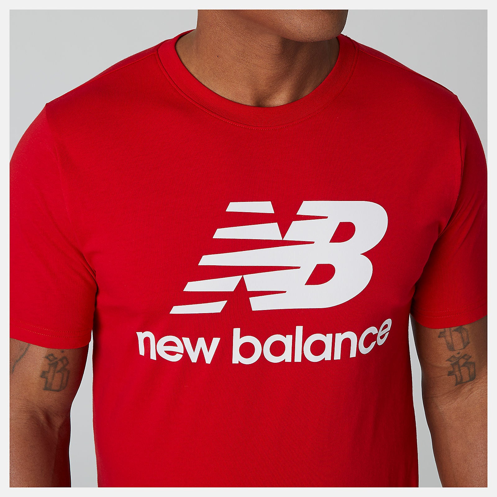 New Balance Outlet - Essentials Stacked Logo Tee