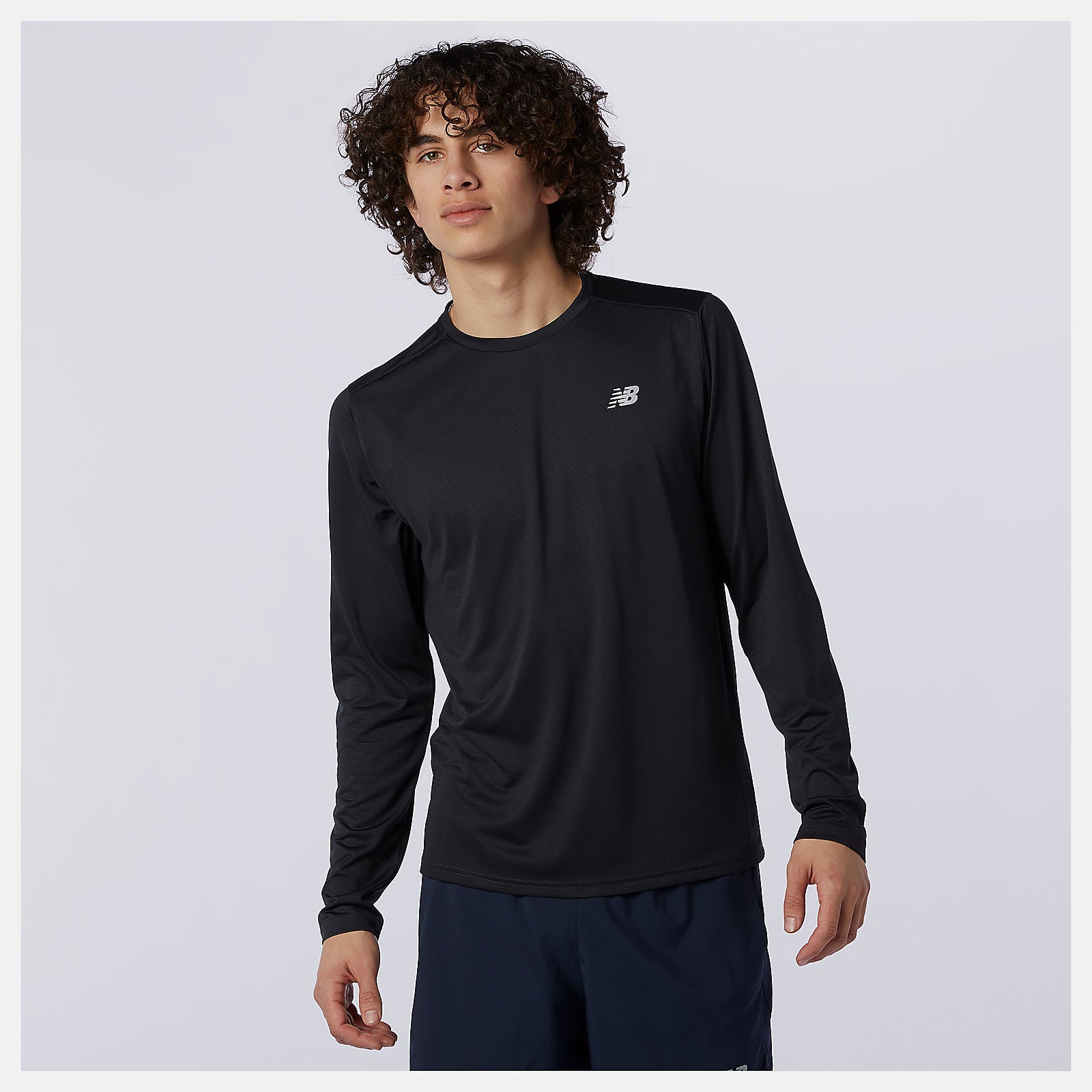 New Balance Discount - Accelerate Long Sleeve