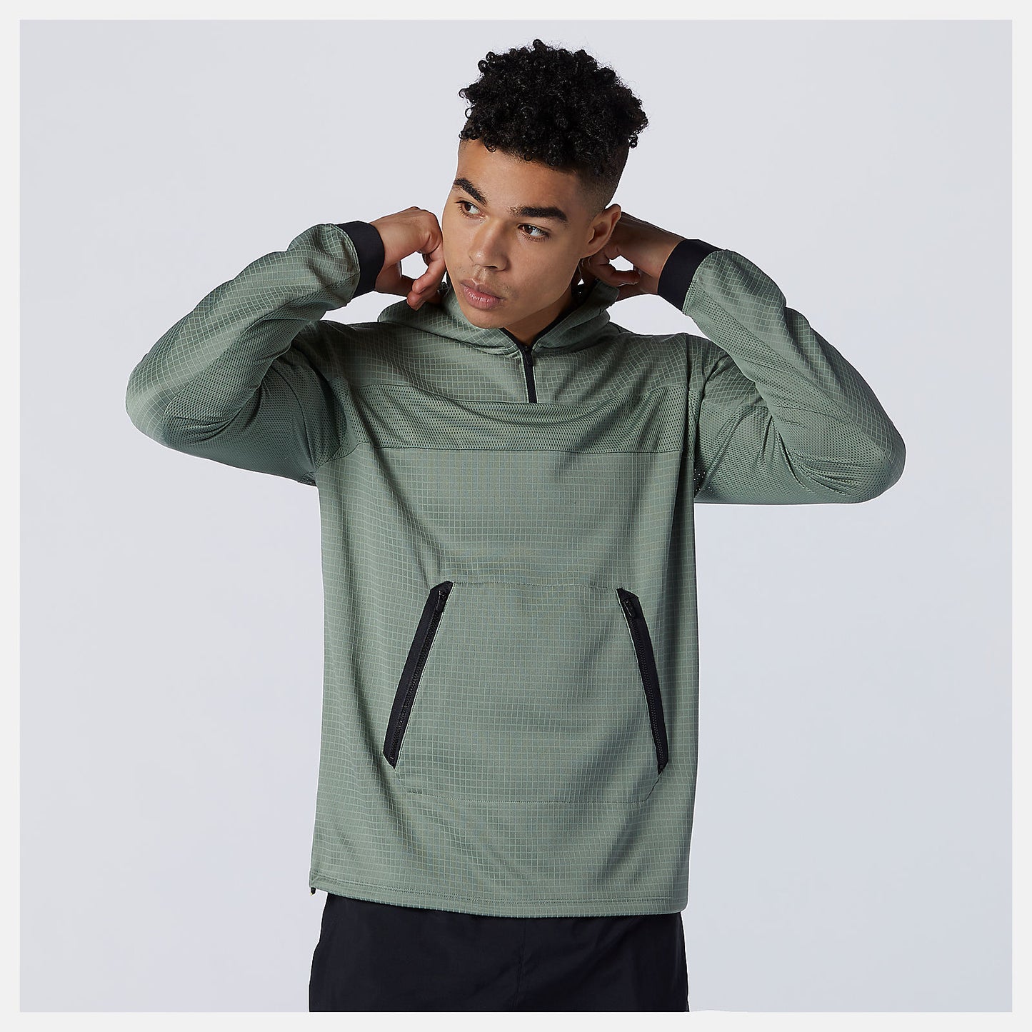 New Balance Outlet - R.W.T. Tech Quarter Zip