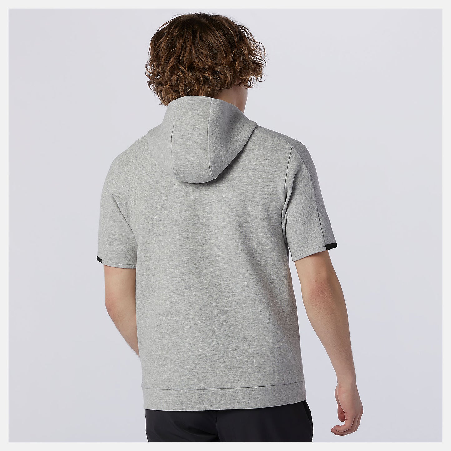 New Balance Online - Fortitech Fleece Short Sleeve Hoodie