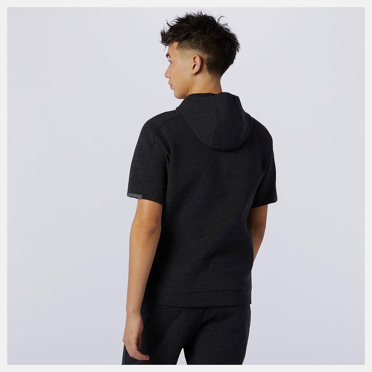 New Balance On Sale - Fortitech Fleece Short Sleeve Hoodie