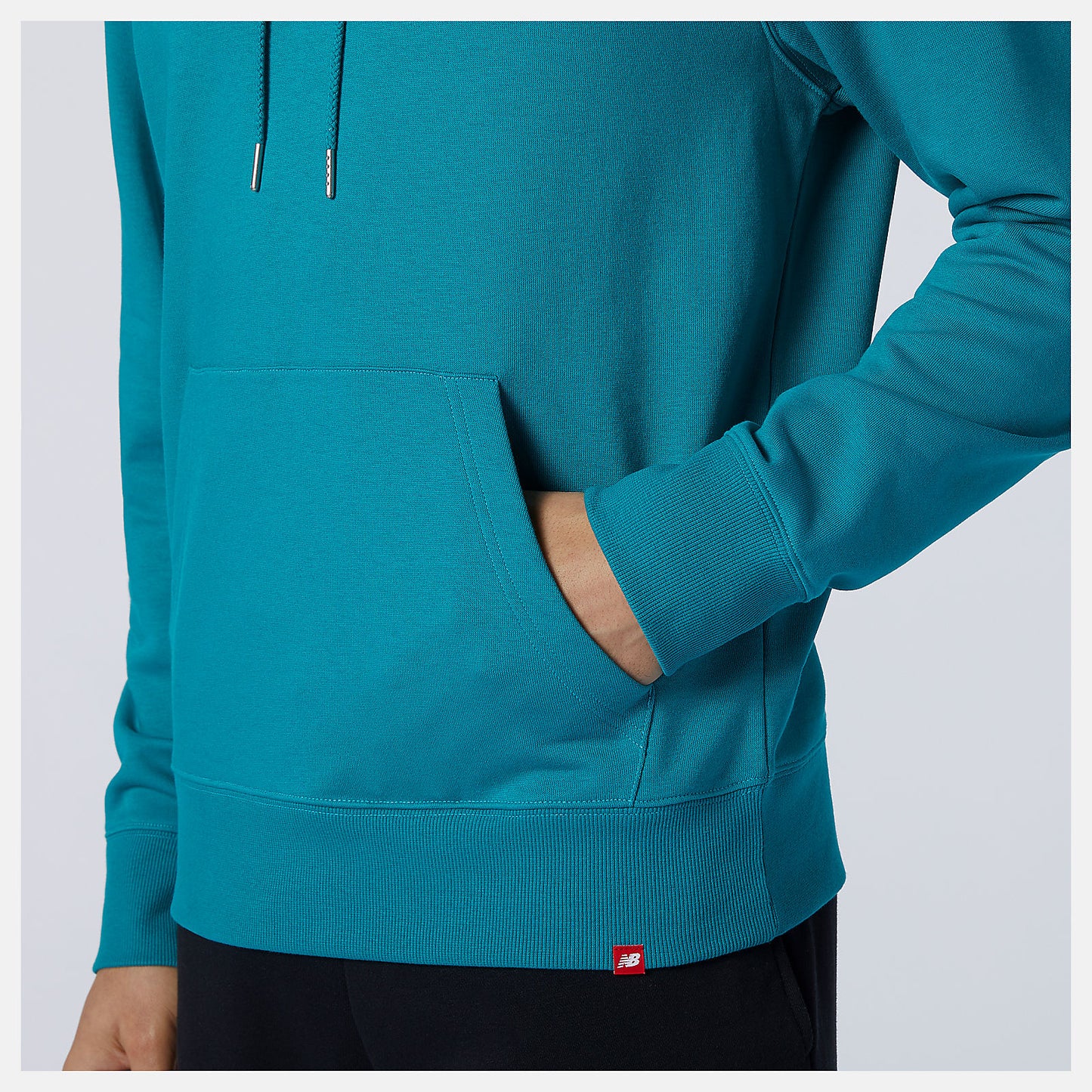 New Balance Online - NB Essentials Embroidered Hoodie