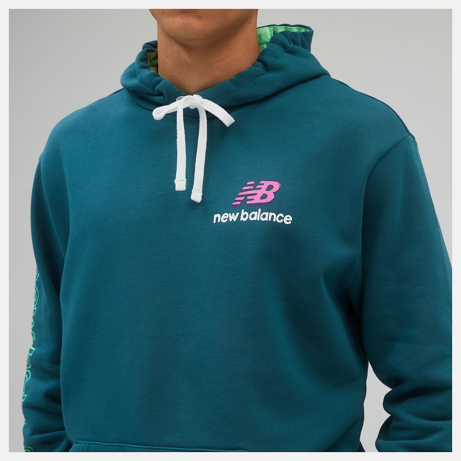 New Balance Online - NB Athletics Clash Hoodie
