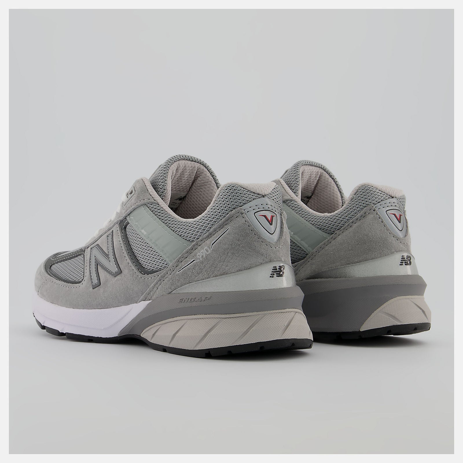 New Balance Outlet - Made in US 990v5