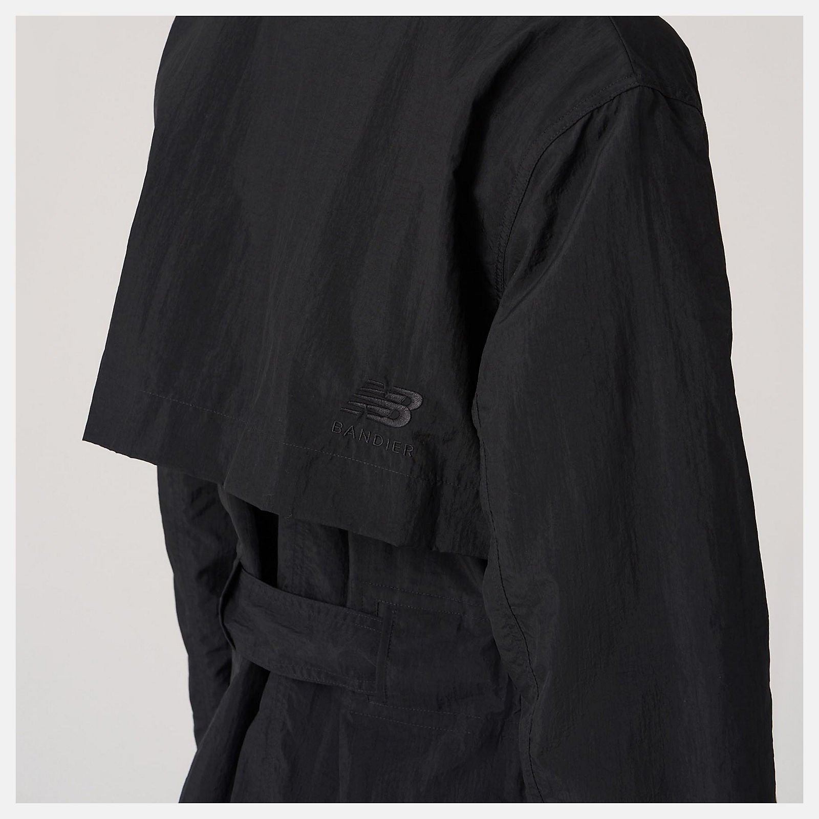 New Balance US - Bandier Tech Trench
