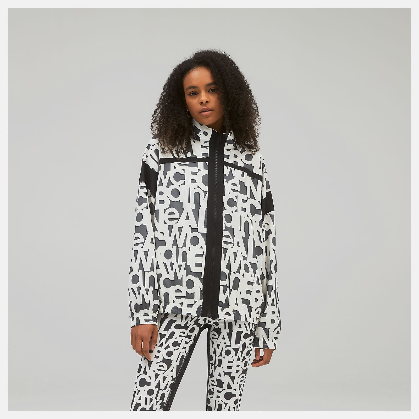 New Balance Sale - Relentless Printed Woven Jacket