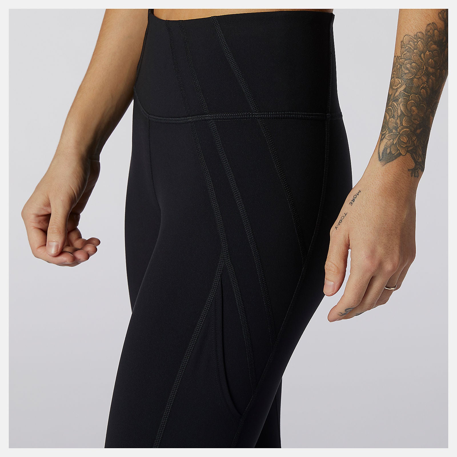 New Balance Outlet - Transform 7/8 NBSleek Tight