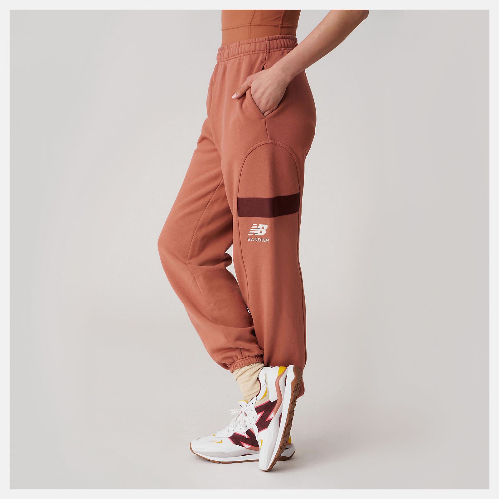 New Balance Hot sale - Bandier Fleece Jogger