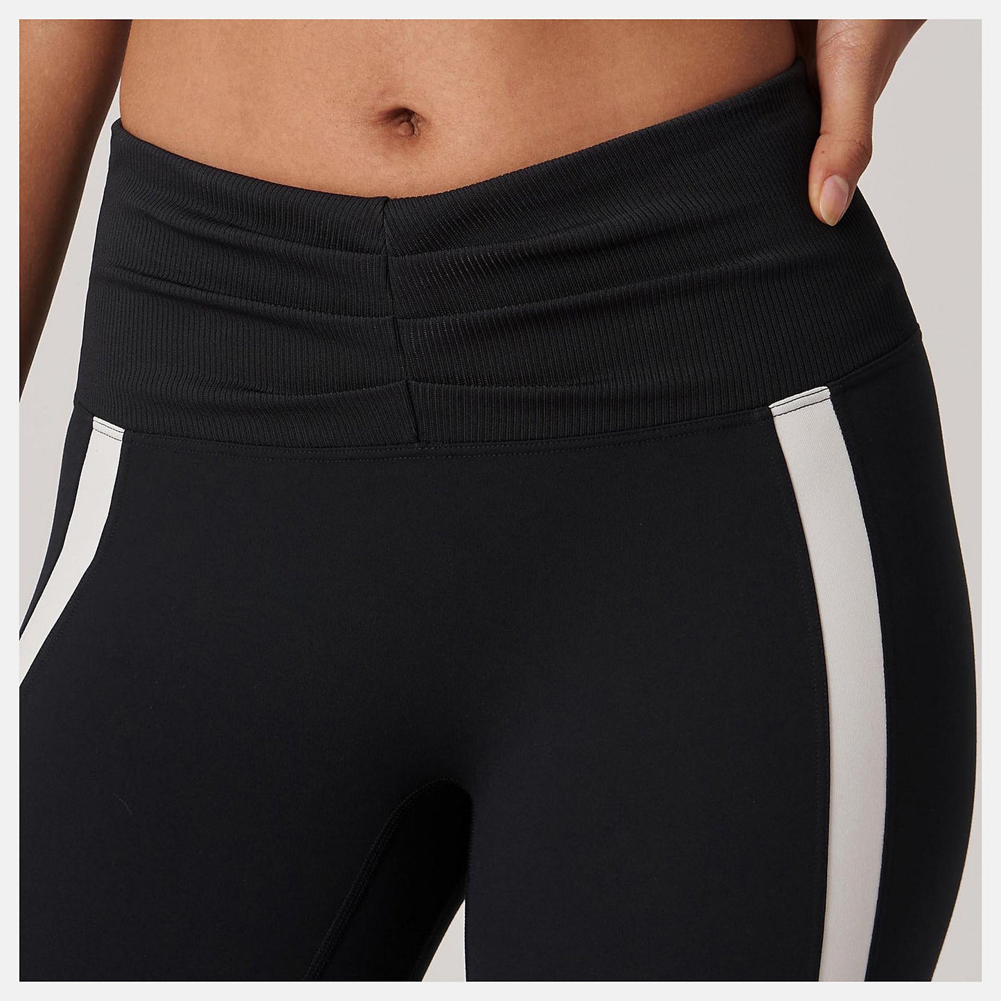New Balance US - Bandier Ultra HR Tight