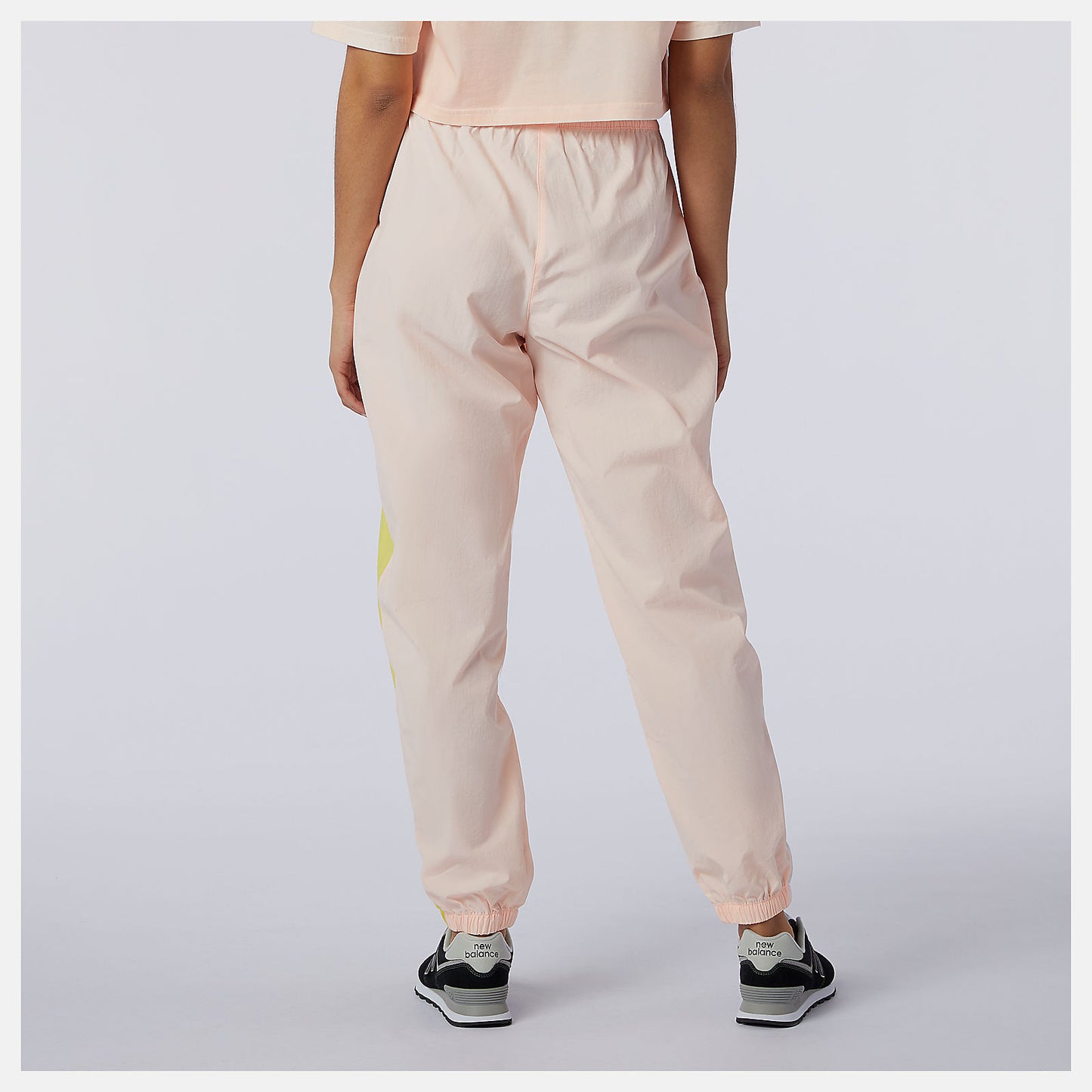 New Balance US - Sport Style Optiks Woven Pant