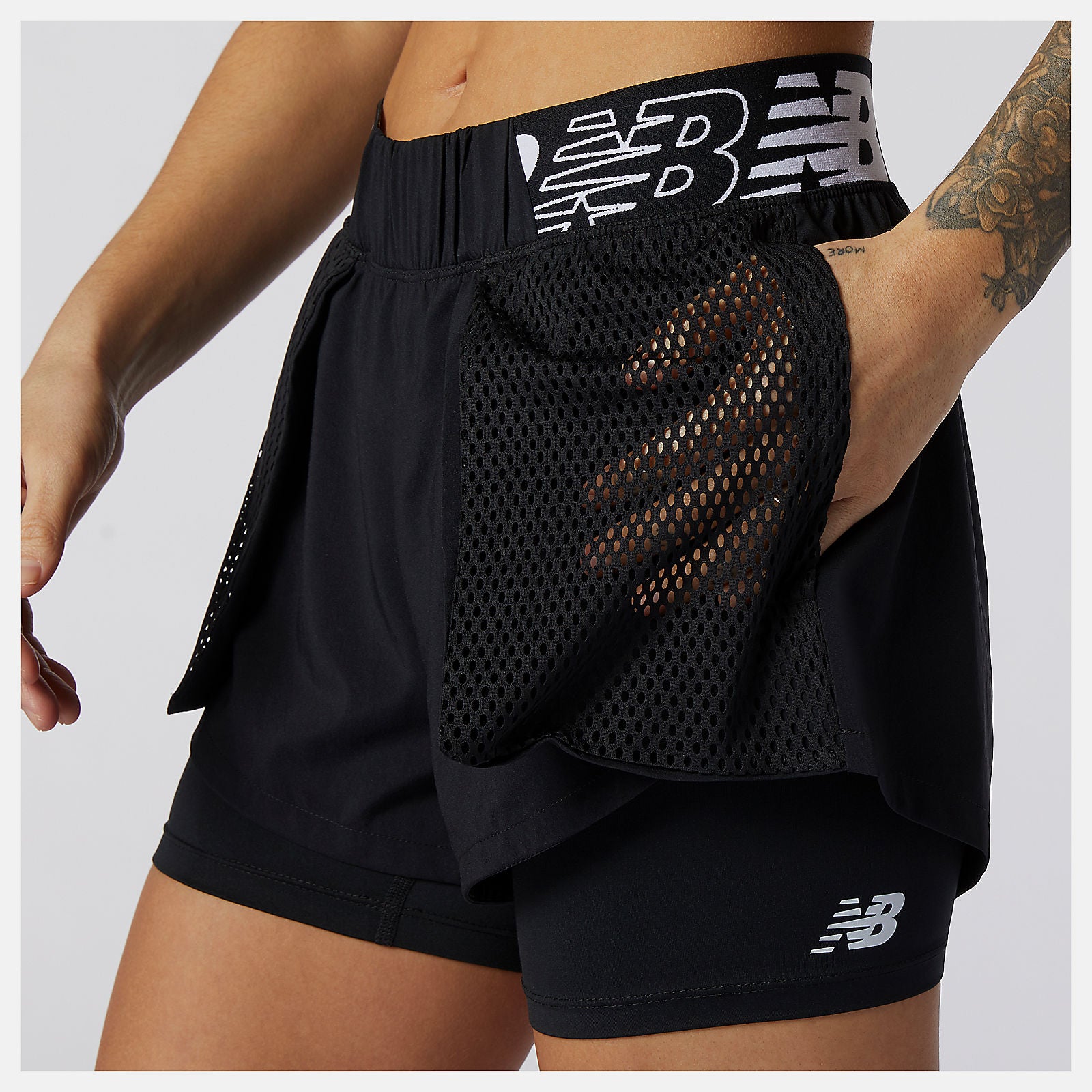 New Balance On Sale - Relentless 2 In 1 Short