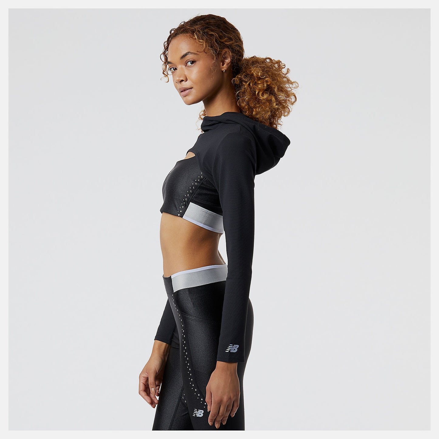 New Balance Outlet - Syd Hooded Shrug