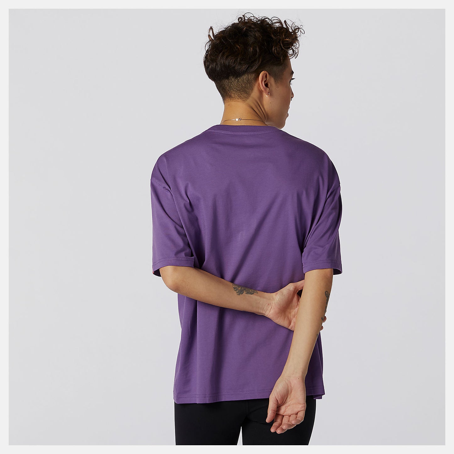 New Balance US - NB Essentials Stacked Logo Tee