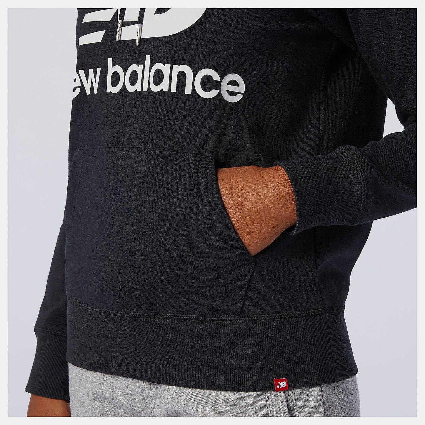 New Balance US - NB Essentials Pullover Hoodie