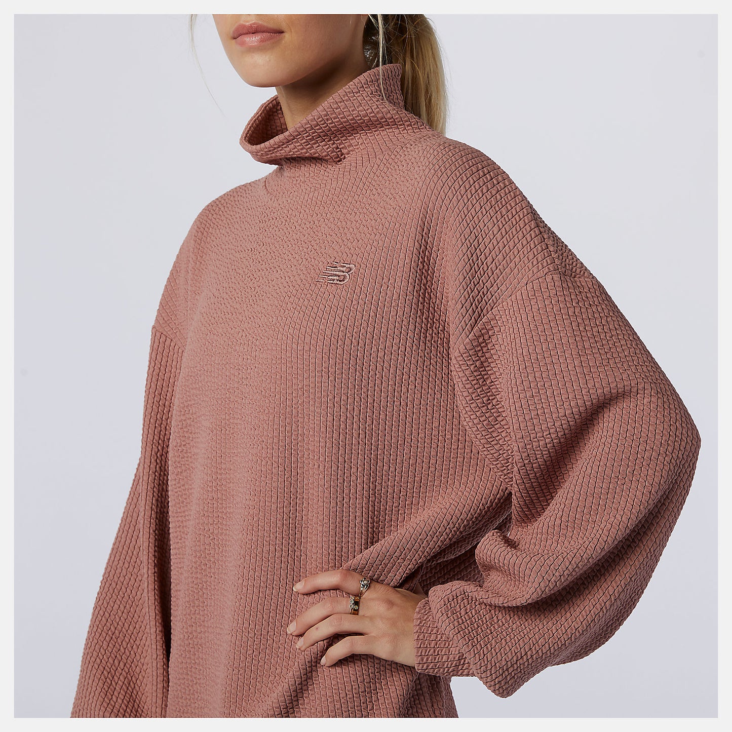 New Balance Sale - Transform Springloft Pullover