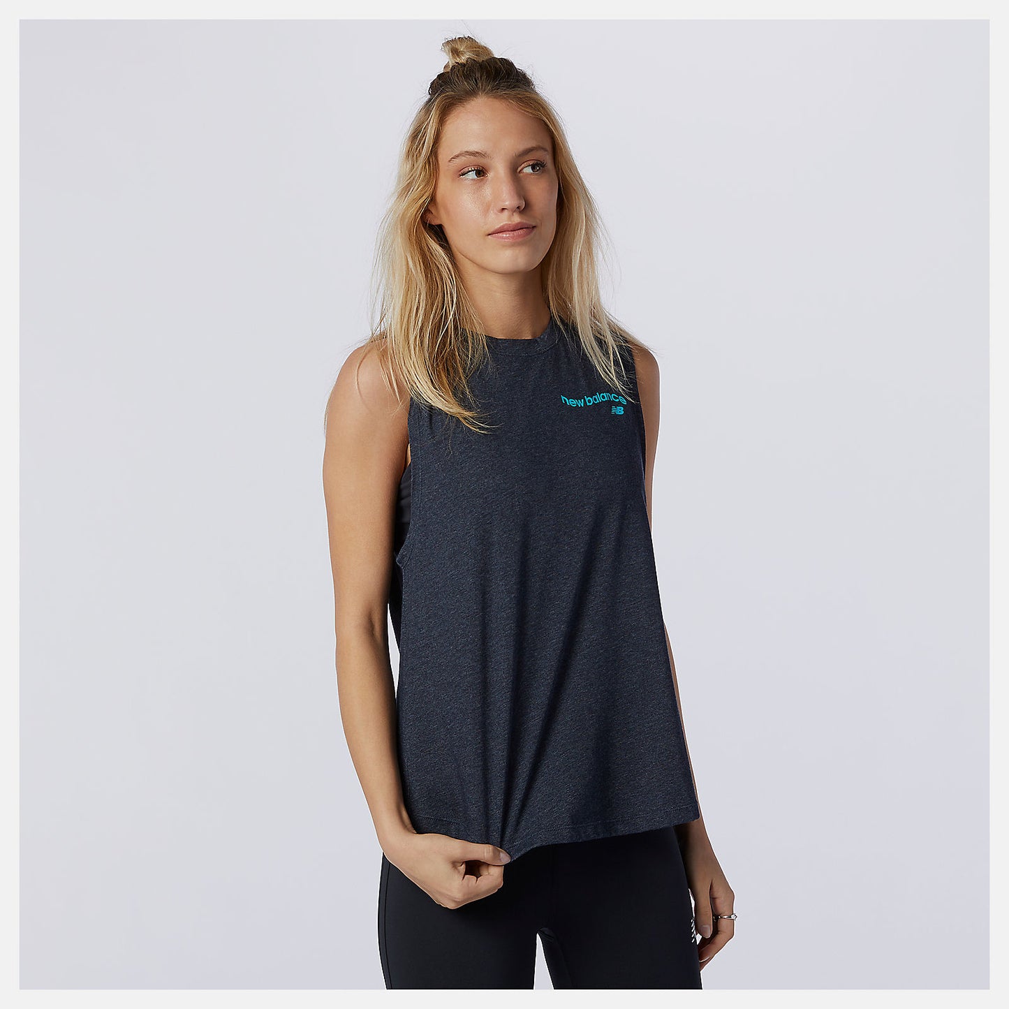 New Balance Discount - Relentless Cinched Back Graphic Tank
