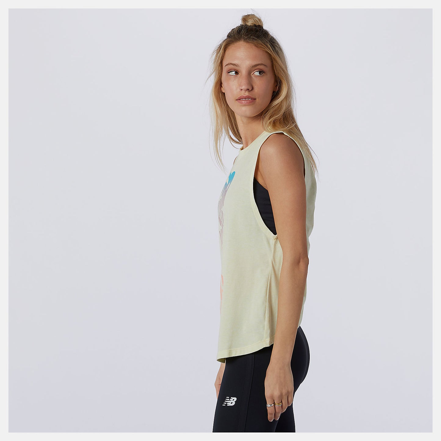 New Balance For Sale - Relentless Cinched Back Graphic Tank