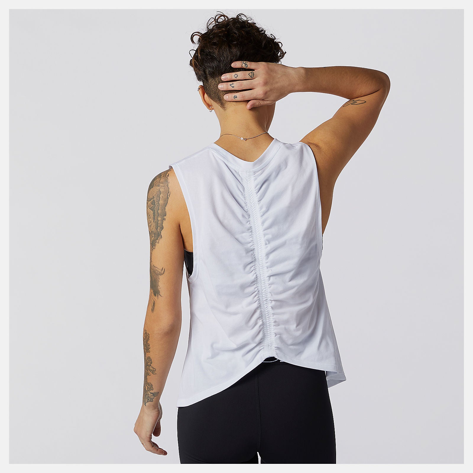 New Balance Online - Relentless Cinched Back Graphic Tank
