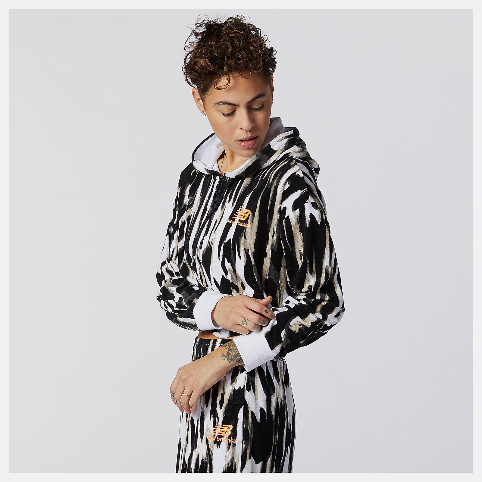 New Balance Outlet - NB Athletics Collide Printed Terry Hoodie